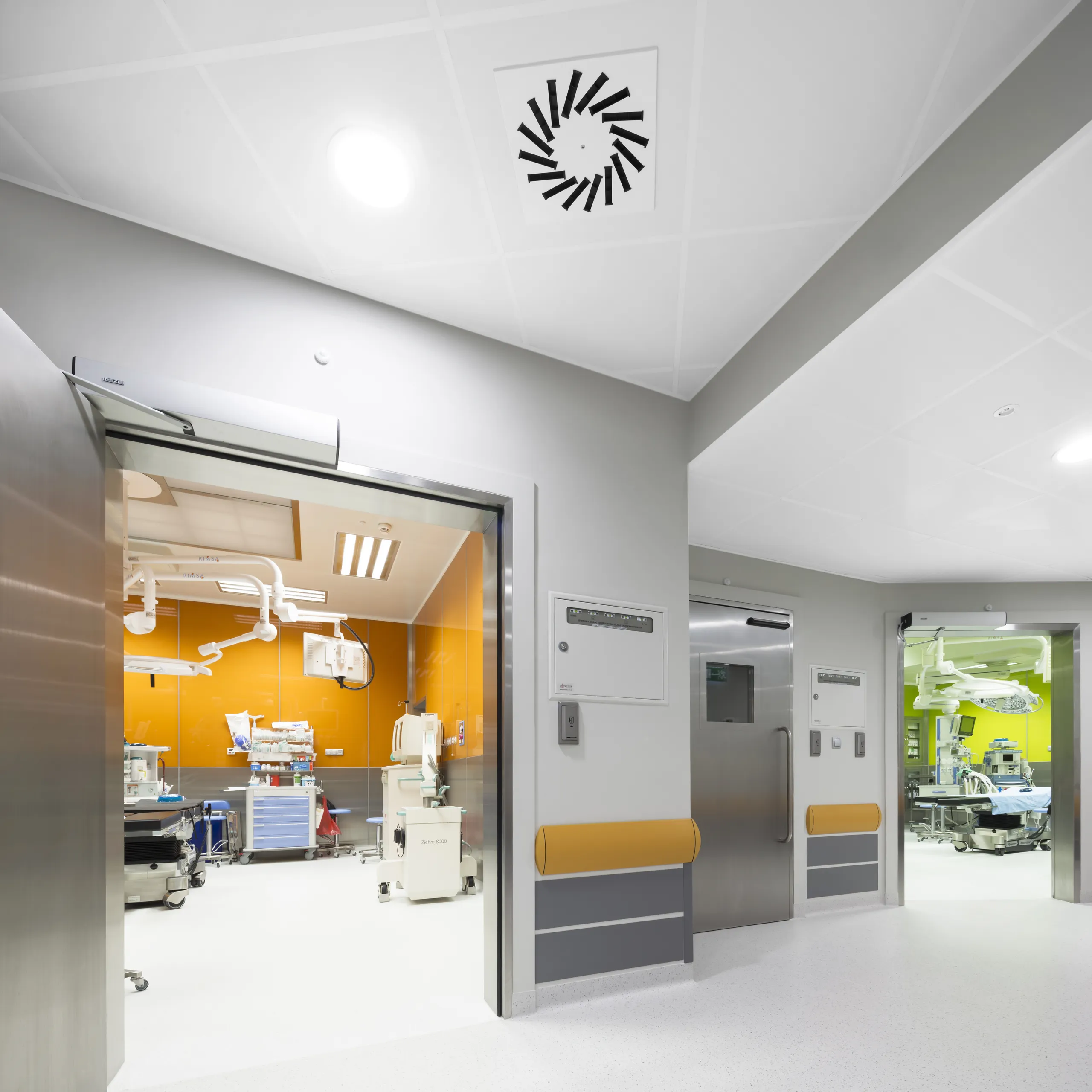 Rockfon MediCare® Block | Airtight Cleanroom Ceiling Tiles