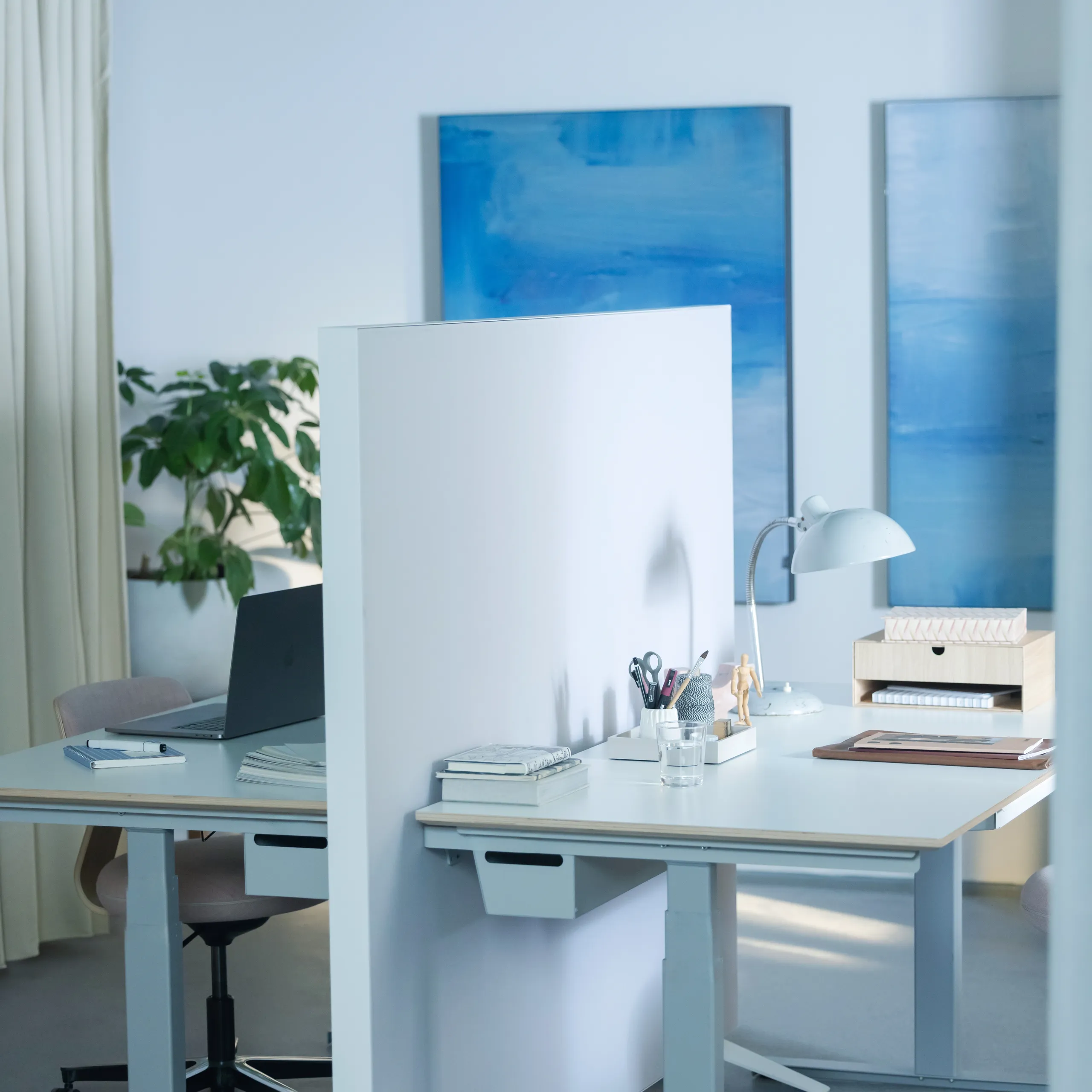 Rockfon® Canva Floor Screen | Acoustic Room Divider