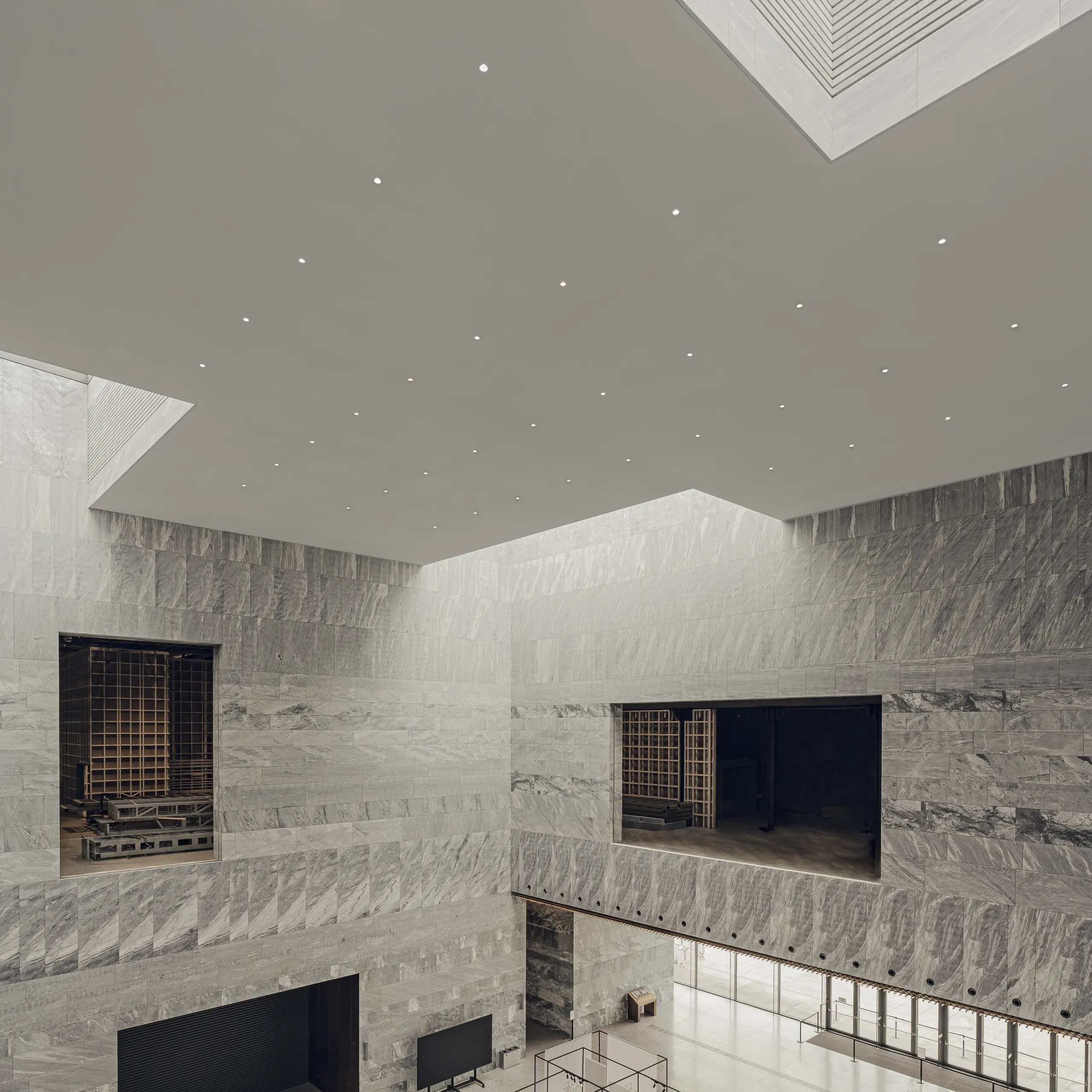 A Rockfon Chicago Metallic suspended ceiling grid.