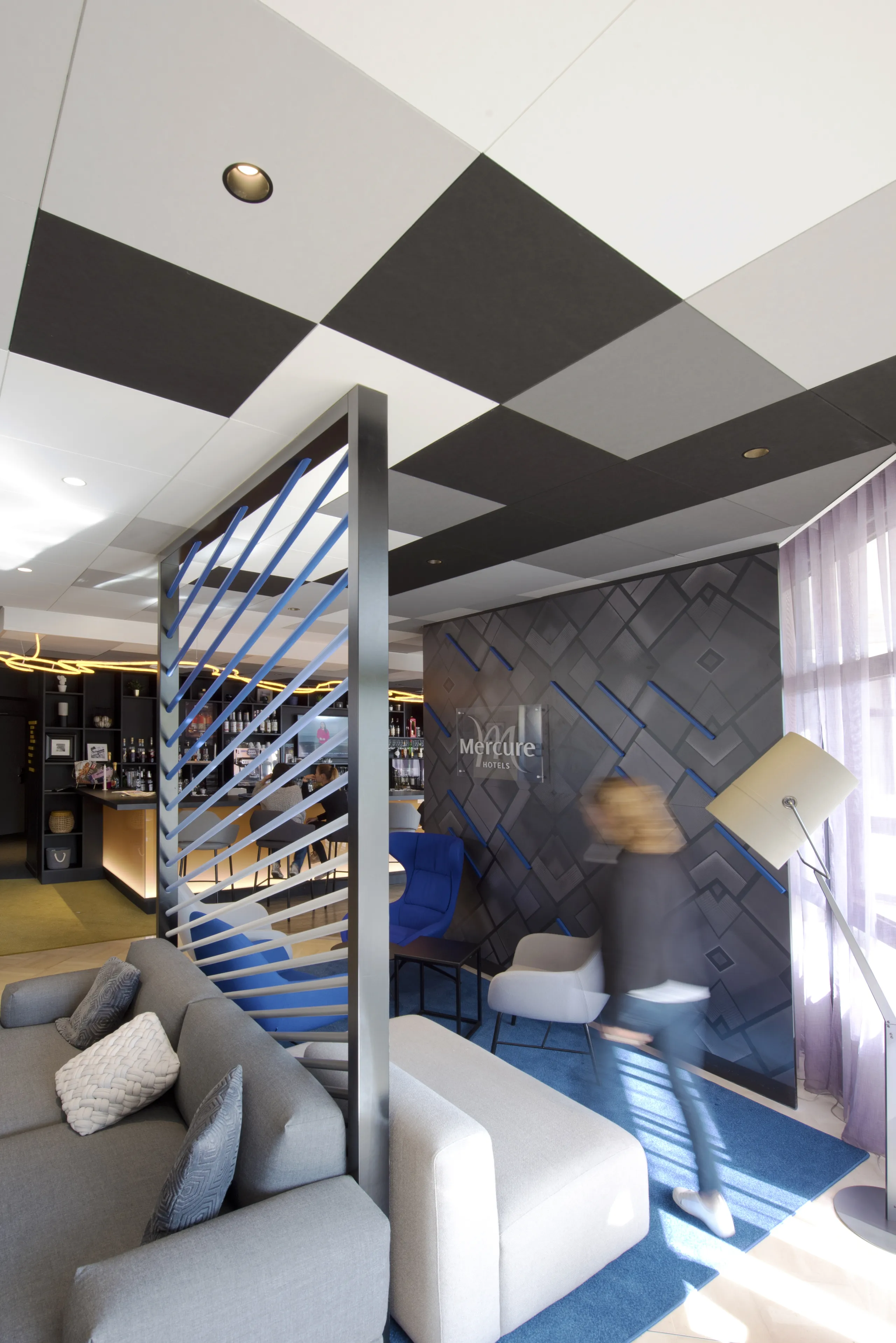 Hôtel Mercure Hyères Centre Lobby Design | Case Studies