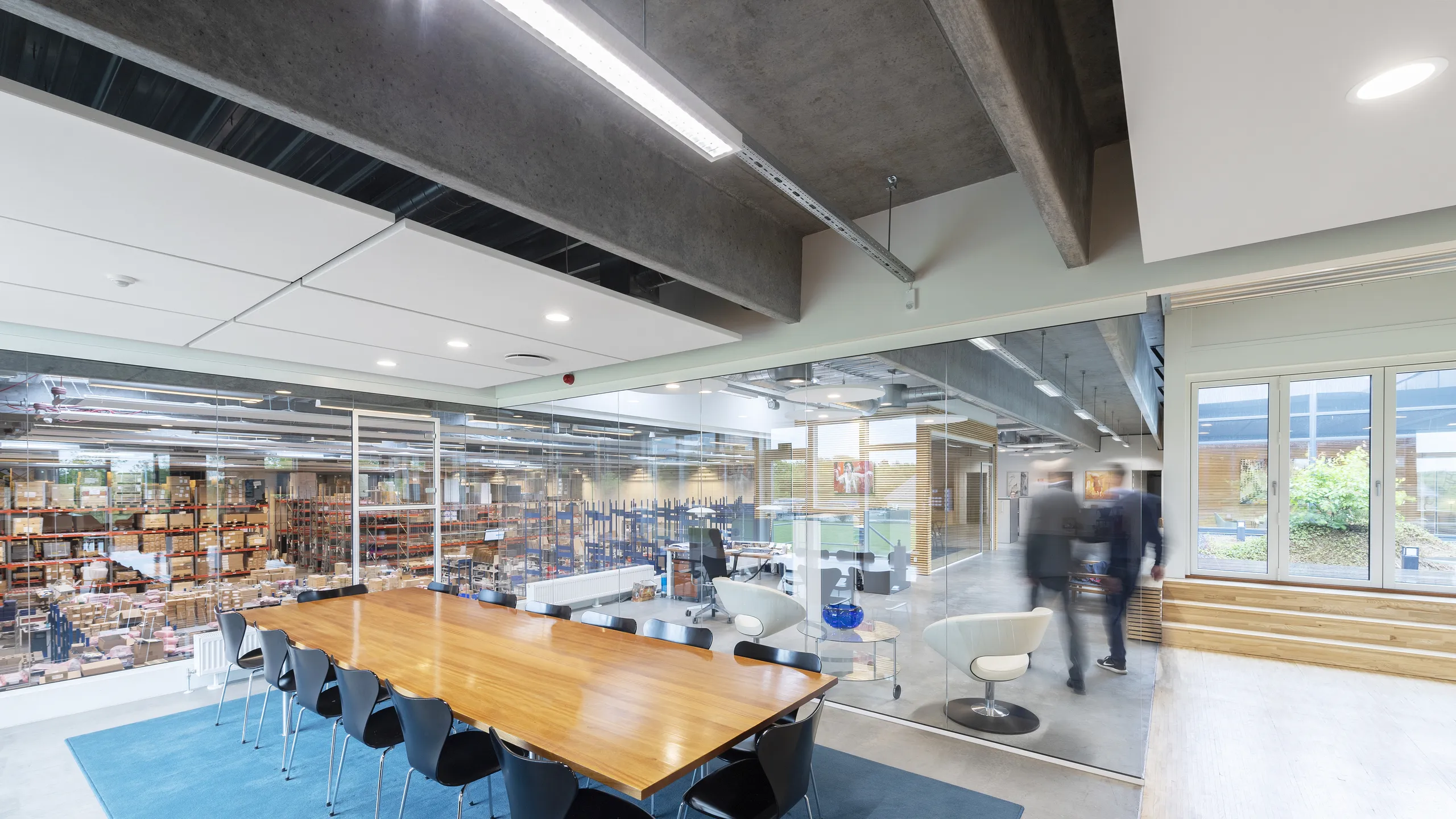 meeting room ceiling design with exposed plenum