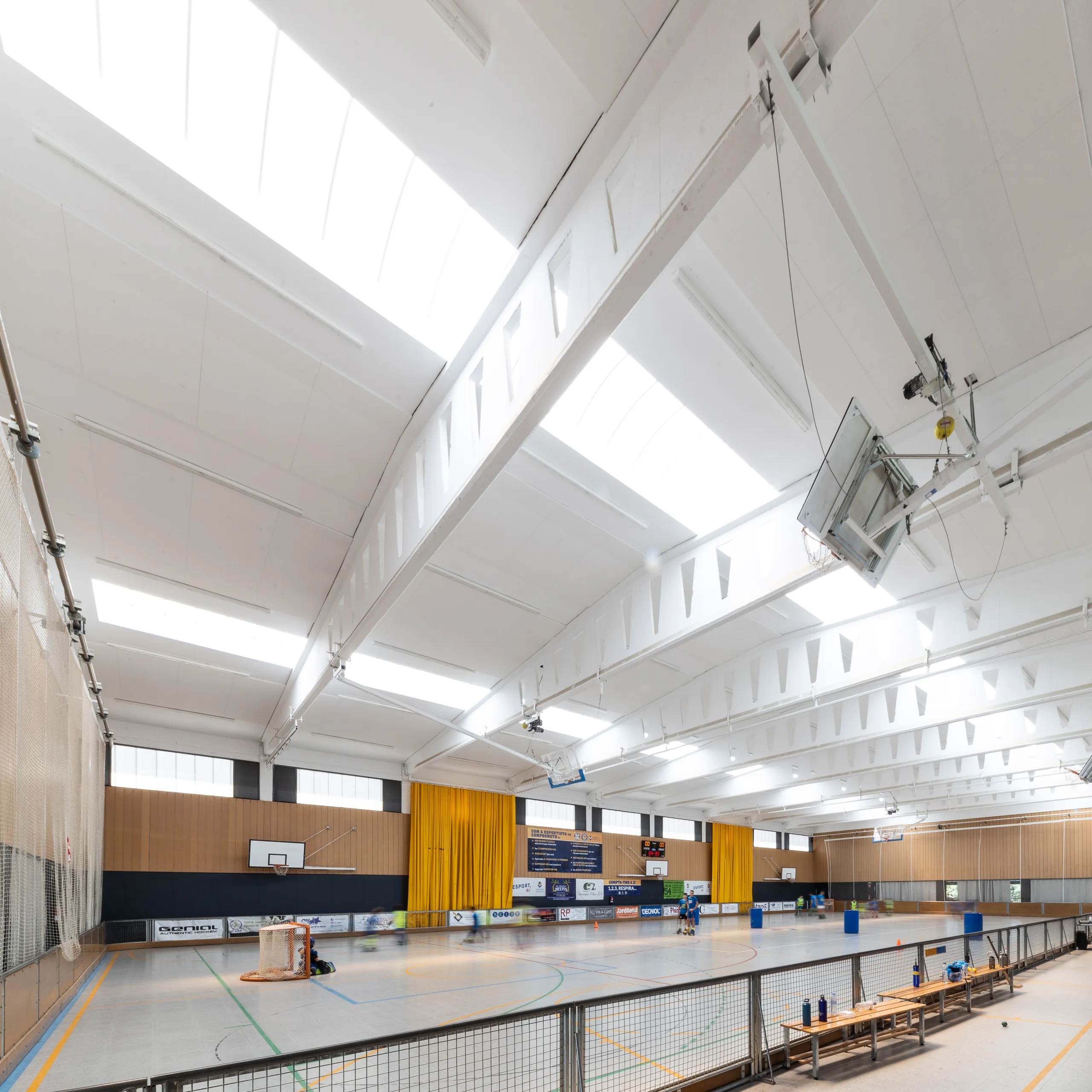 Rockfon Blanka® Activity | Low Frequency Acoustic Ceiling Tiles