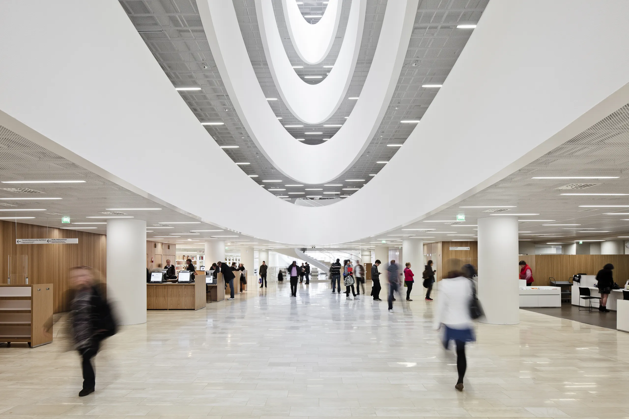 Library acoustics optimised with acoustic design.