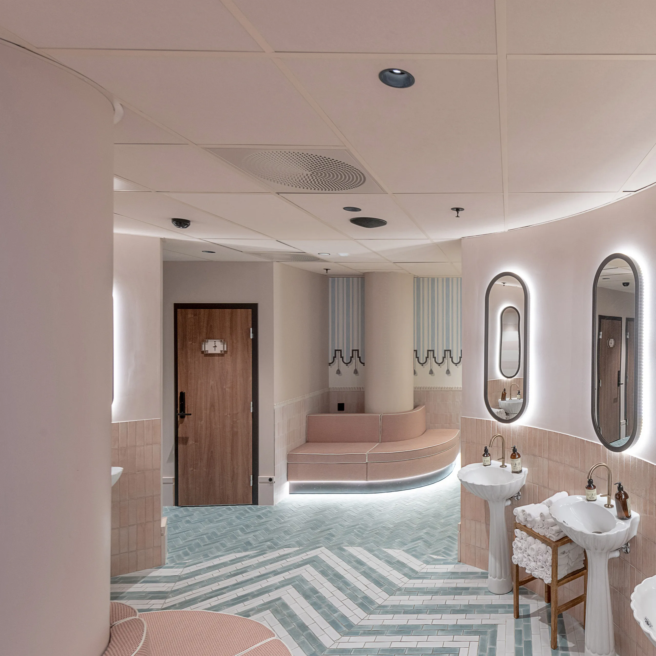 Chicago Metallic T24 Click 2890 | Ceiling Grid