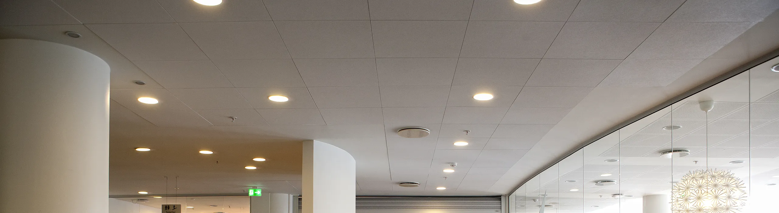 Acoustic Solutions for Hospital & Clinic Reception Areas | Rockfon